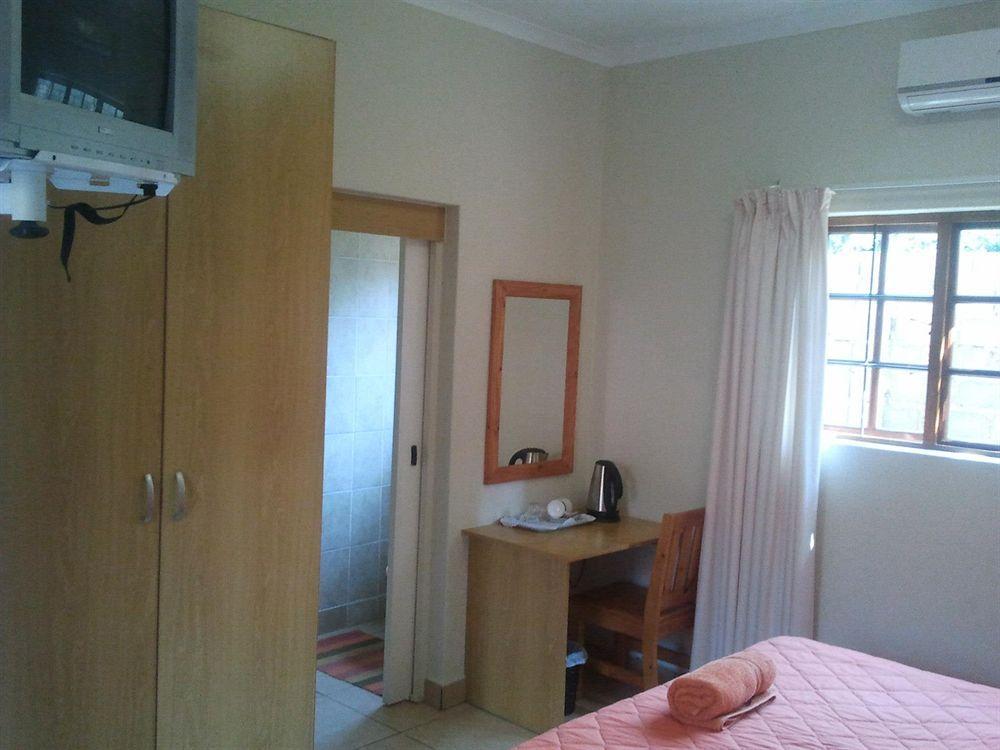 Country Link Guest Lodge Komatipoort Εξωτερικό φωτογραφία